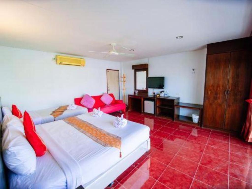 Oyo 343 Wanna Marine Hotel Phuket